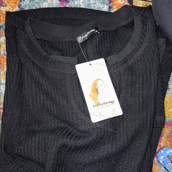 Black Long Sleeve Waffle Knit Top - Picture 6 of 6
